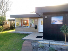 Bungalow at Sint Maartenszee for 4